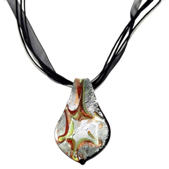 ⭐️HOST PICK⭐️ Silveta Abstract Glass Jewelry Set (Necklace & Earrings) - Picture 4 of 4